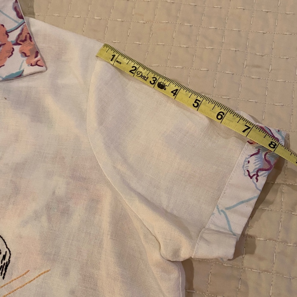 White Handmade Blouse Cat and Dog Embroidered - Picture 12 of 13